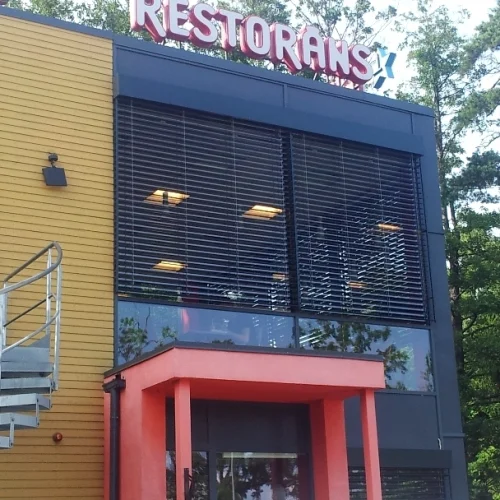 Āra horizontālās žalūzijas Hesburger